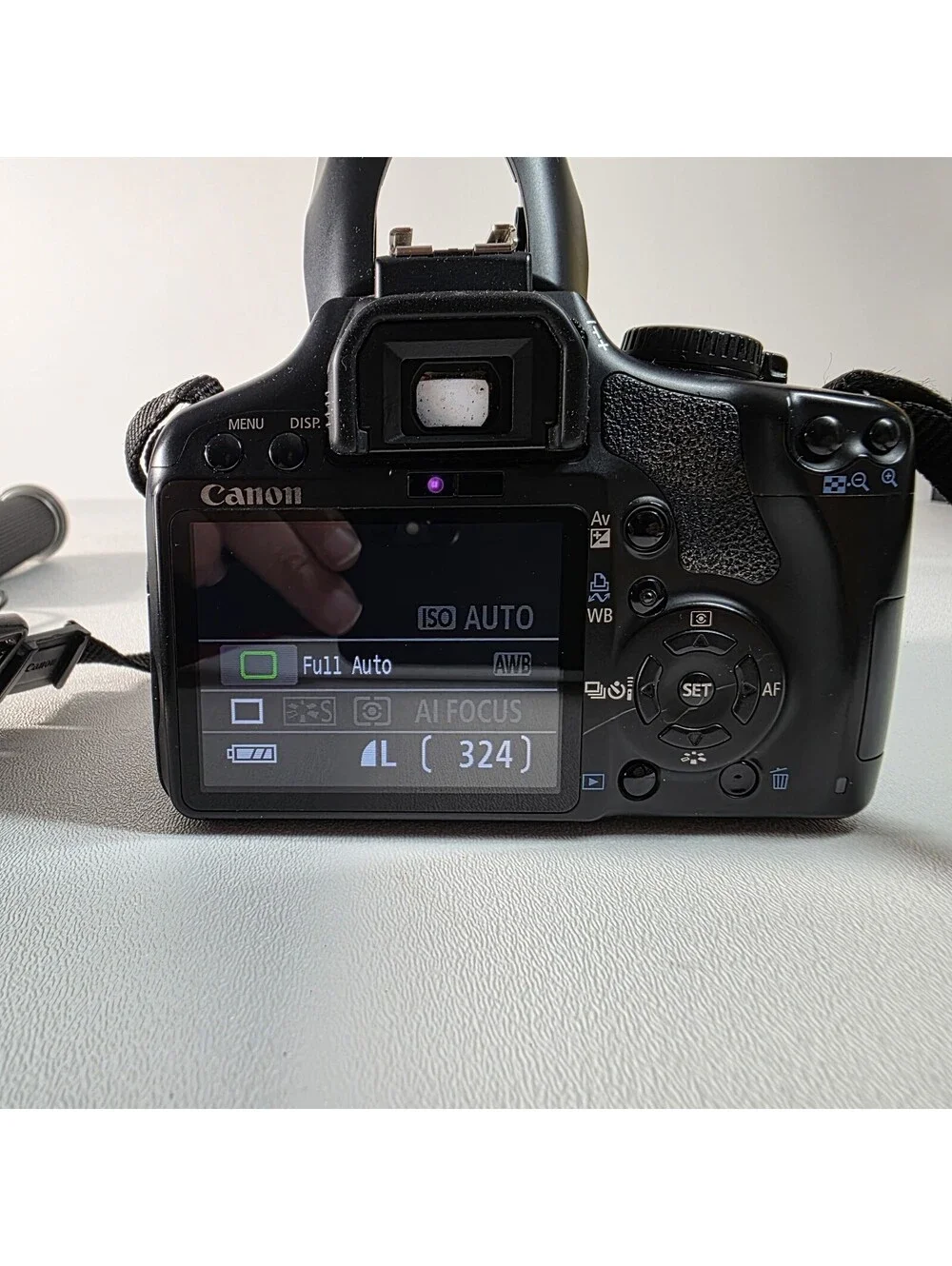 Canon EOS Rebel XSi Digital SLR Camera 18-55mm Canon EF-S Lens Bundle No Battery